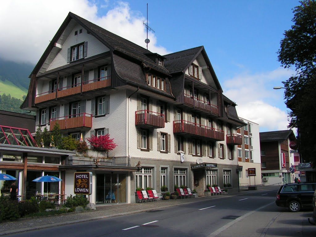 Hotel Loewen Лунгерн Экстерьер фото